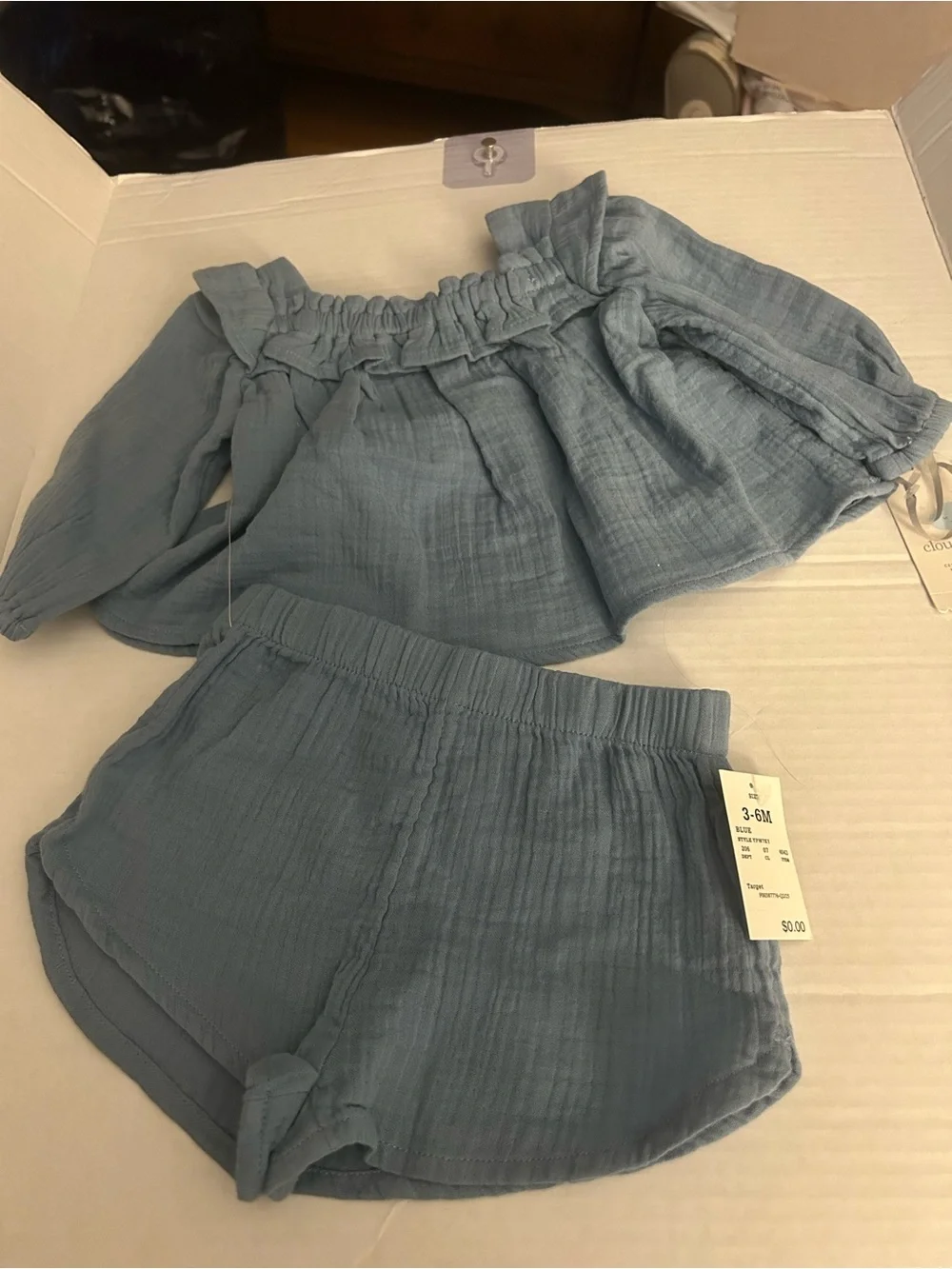 NWT 6 outfit infant girls bundle outfit sets, 3M - 6M. Carters, Cloud Island,